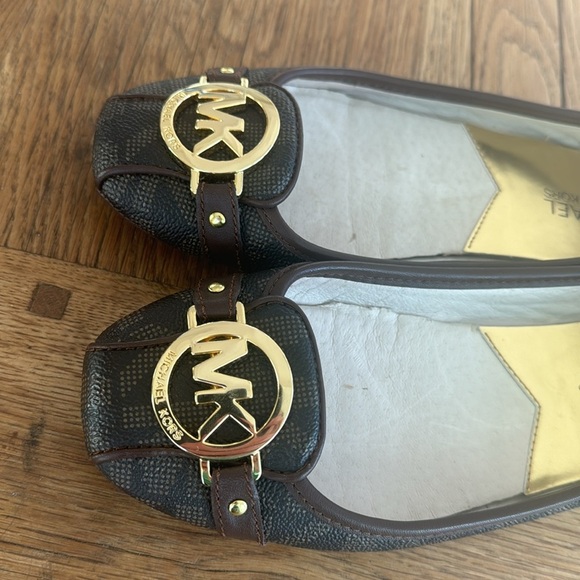 Michael kors flats - Picture 2 of 8